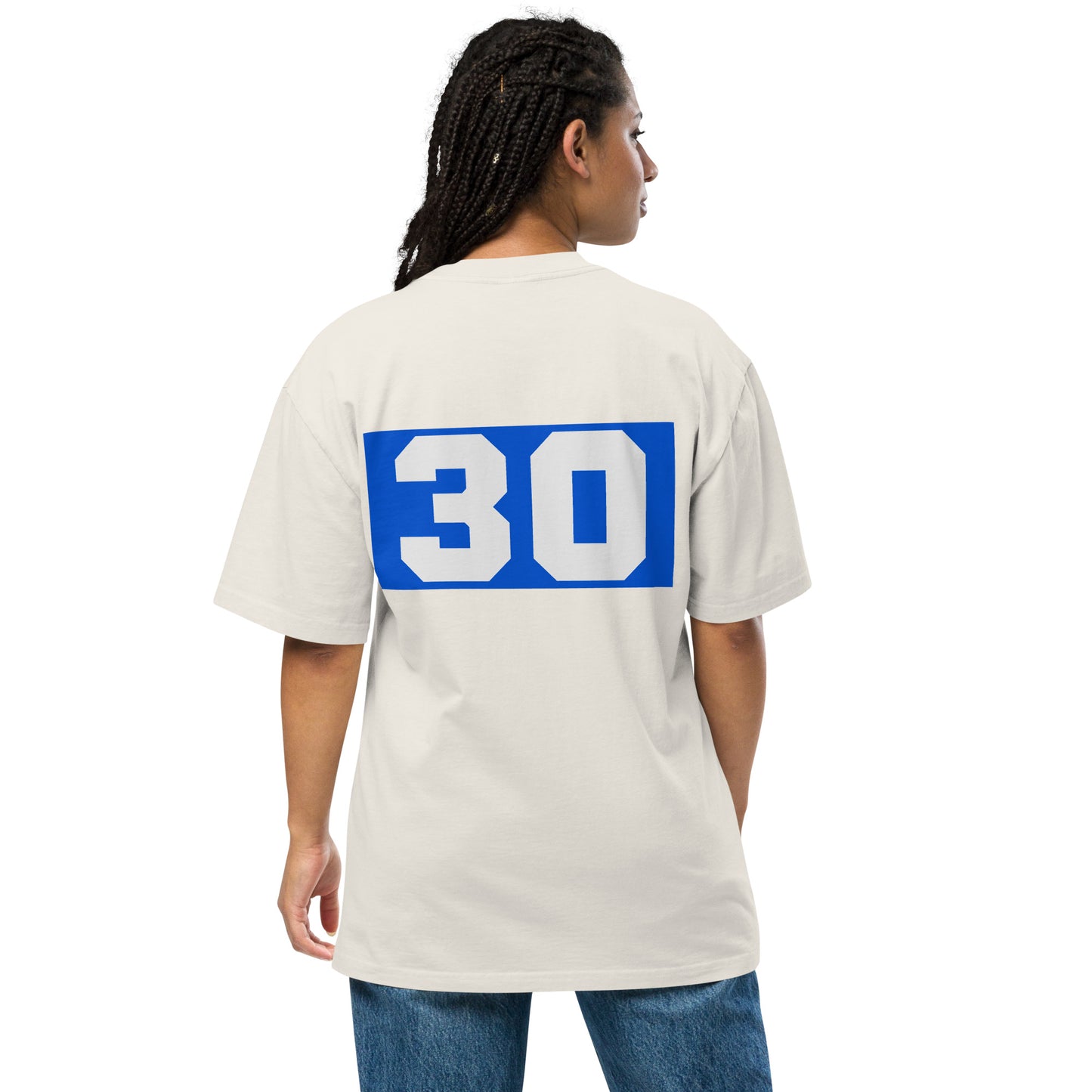 Driver | 30 | Oversized faded t-shirt